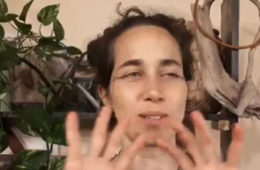 Monique Honeybird Mizrahi, un’ amica della SMP, ci ha messo la faccia!